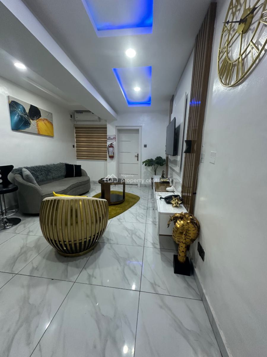 Cozy 1 Bedroom Apartment, Ikeja Gra, Ikeja, Lagos, Mini Flat (room and Parlour) Short Let
