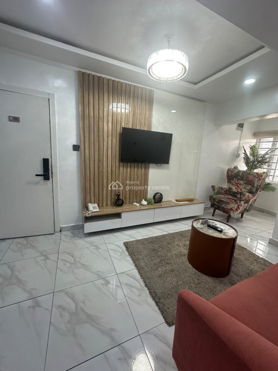 1 Bedroom Apartment, Ikeja Gra, Ikeja, Lagos, Mini Flat (room and Parlour) Short Let