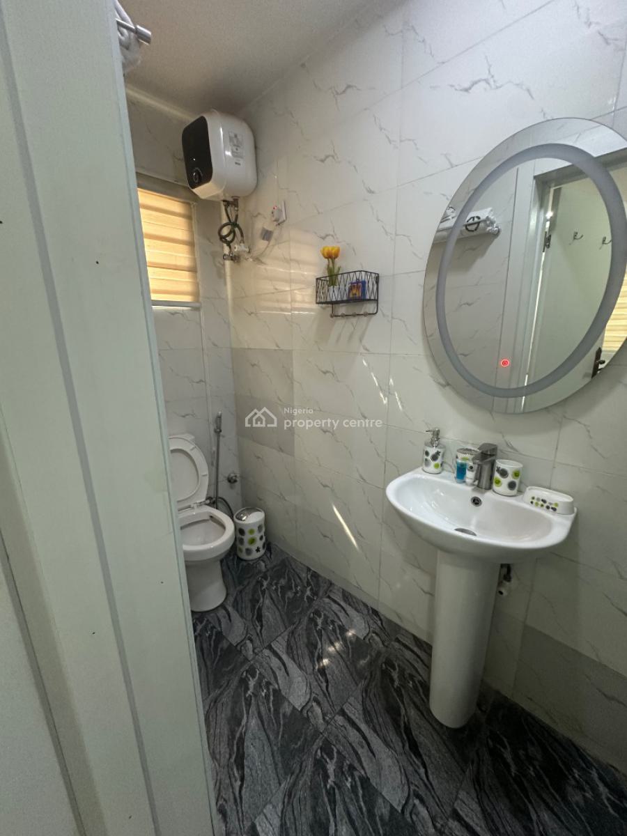 1 Bedroom Apartment, Ikeja Gra, Ikeja, Lagos, Mini Flat (room and Parlour) Short Let