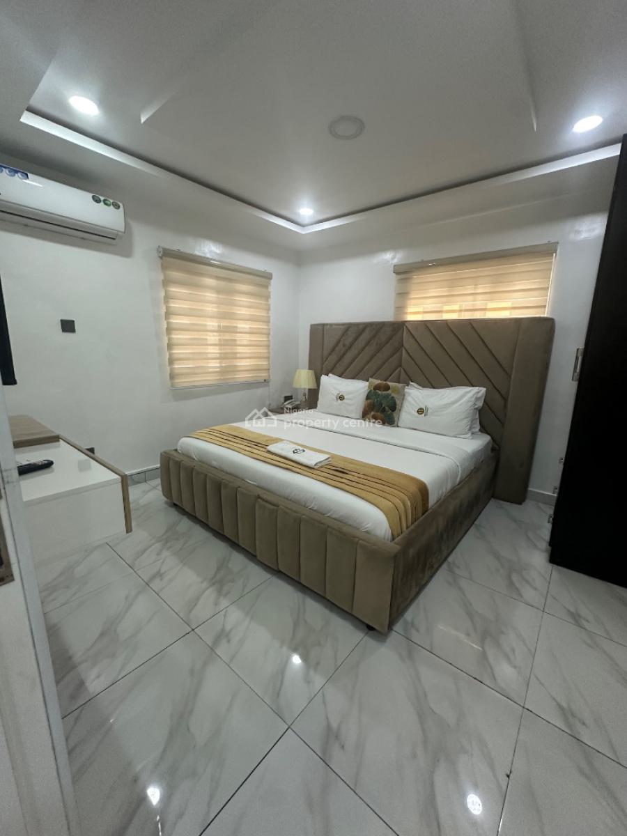 1 Bedroom Apartment, Ikeja Gra, Ikeja, Lagos, Mini Flat (room and Parlour) Short Let