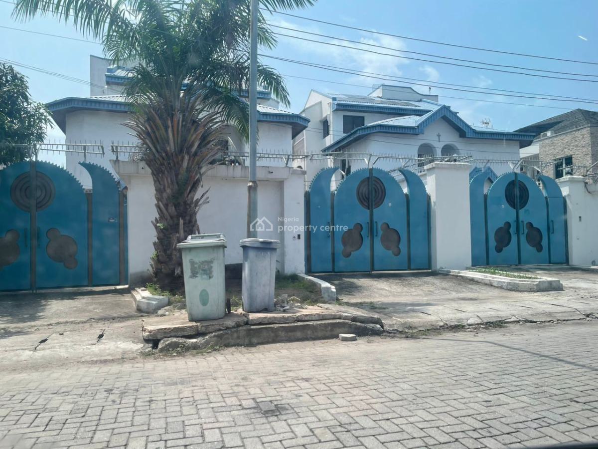 Commercial Building on About 940sqm with 500sqm Set Back, Admiralty Way, Lekki Phase 1, Lekki, Lagos, Office Space for Sale