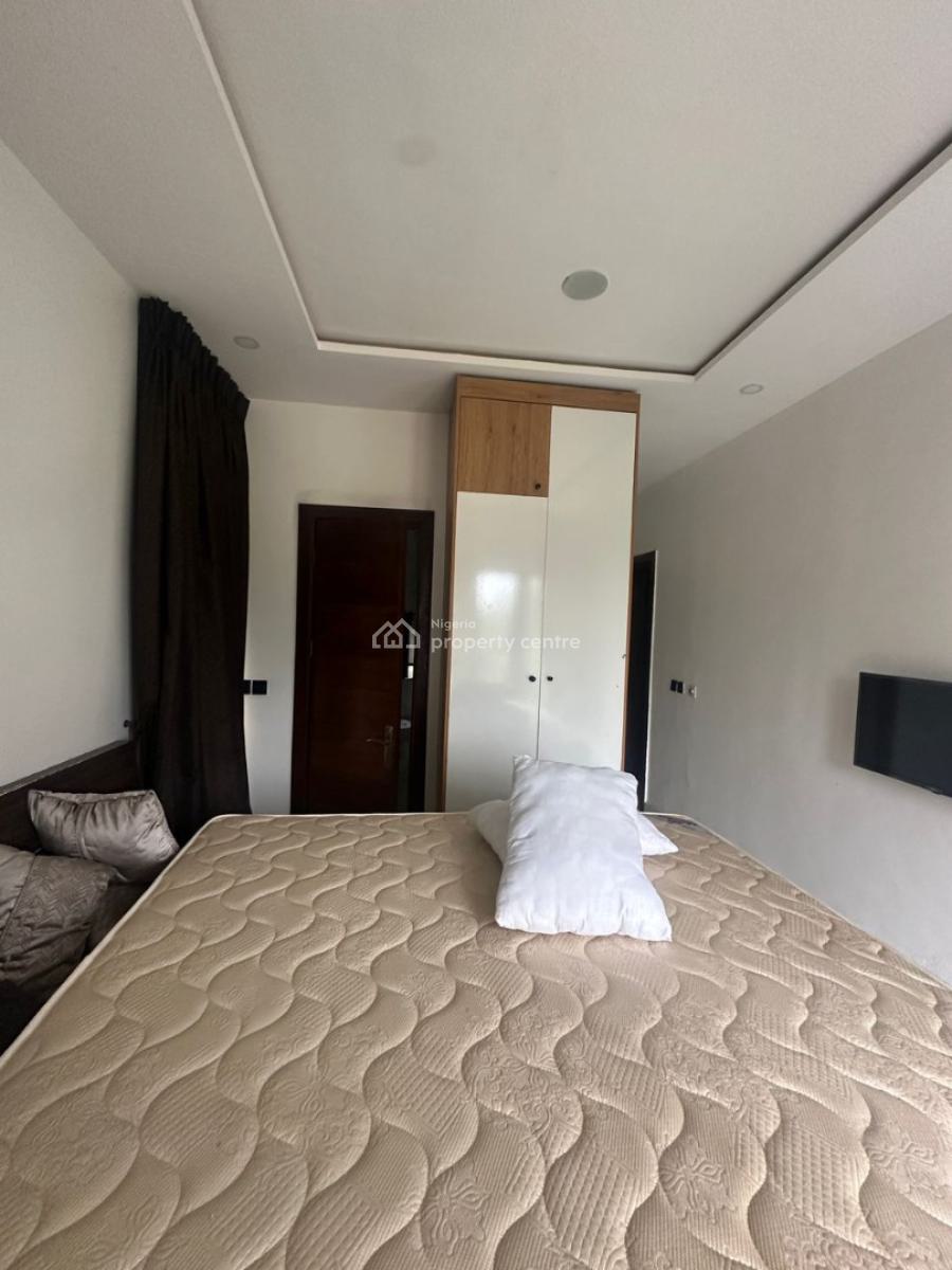 Well Maintained 3 Bedroom Unfurnished Apartment with a Bq, Ikoyi, Lagos, Flat / Apartment for Rent