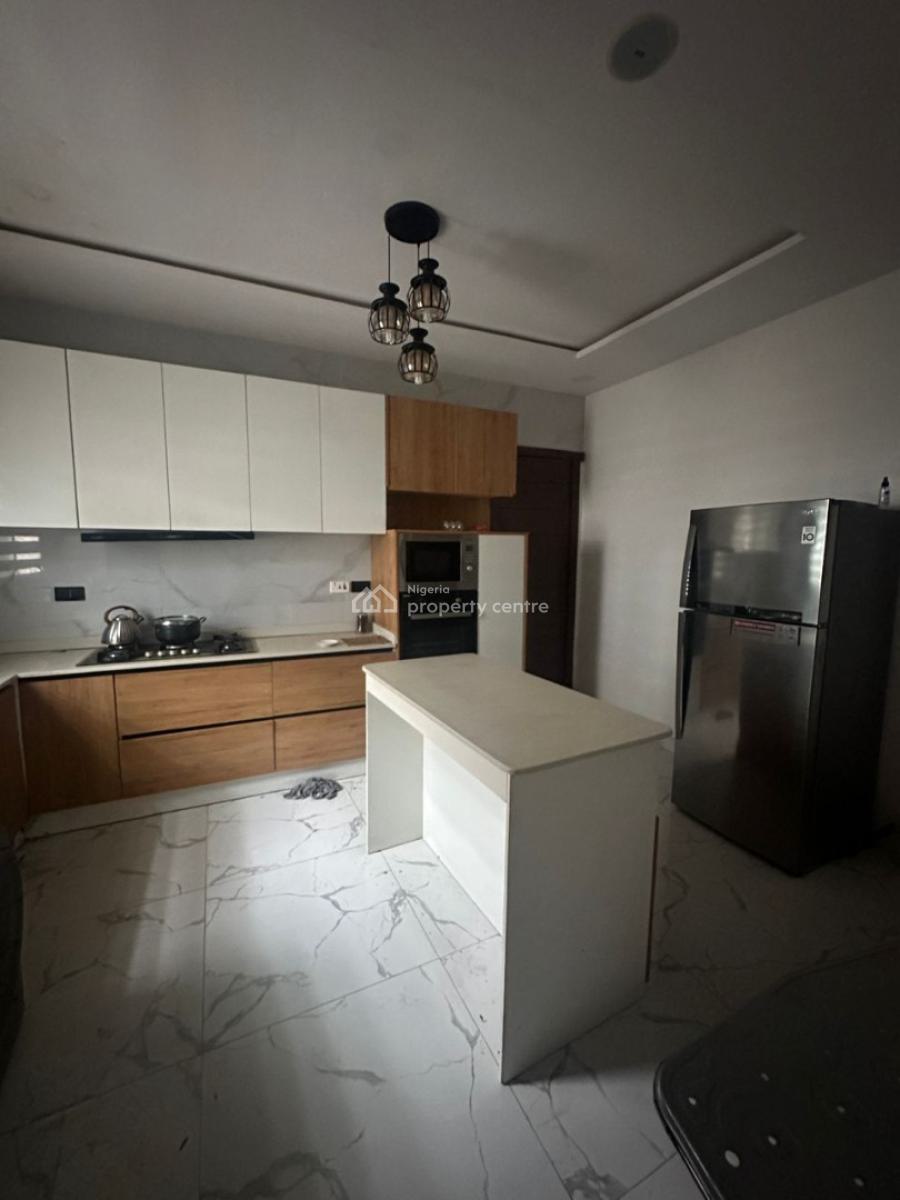 Well Maintained 3 Bedroom Unfurnished Apartment with a Bq, Ikoyi, Lagos, Flat / Apartment for Rent