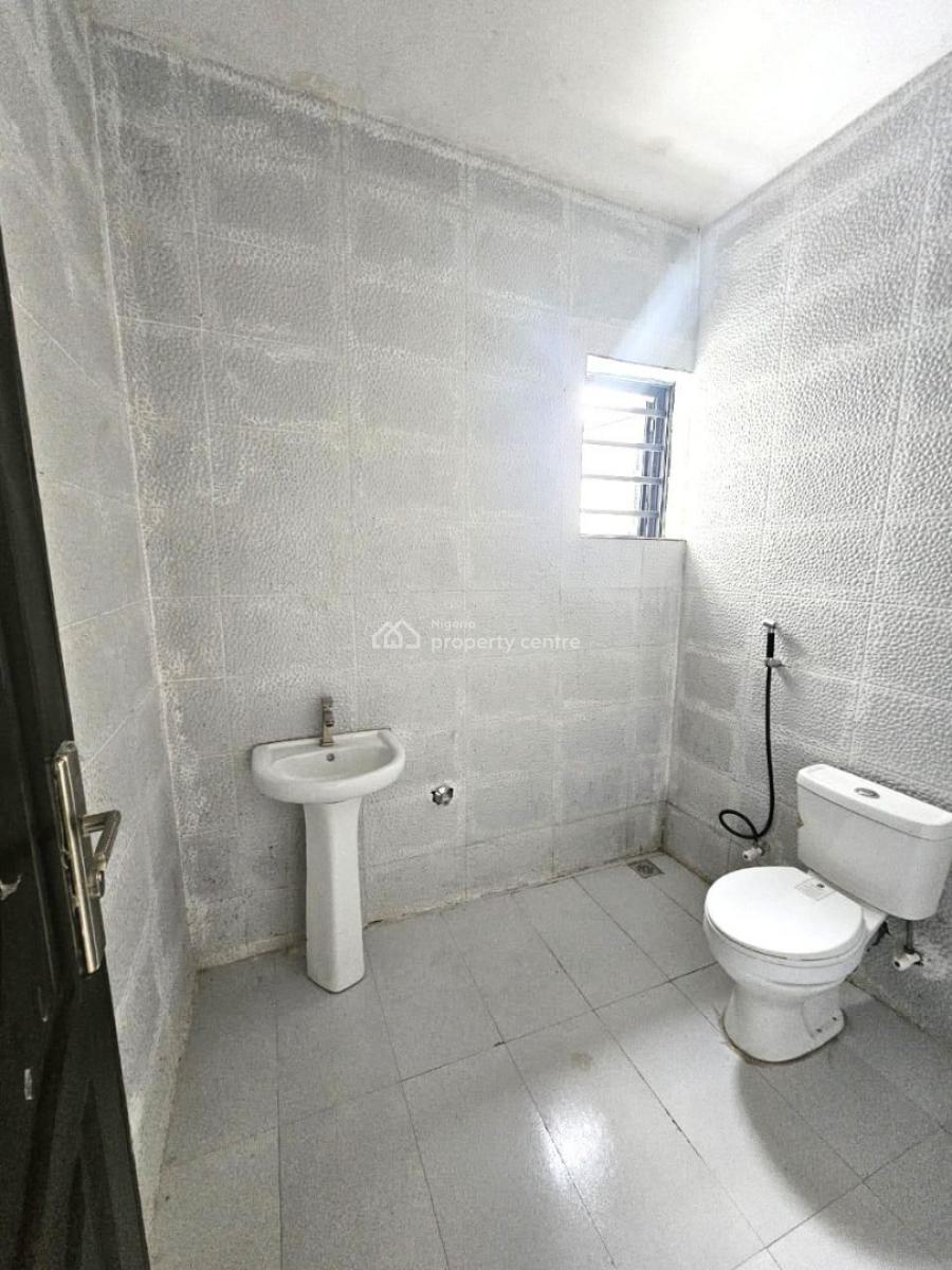 Serviced 2bedroom Flat, Off Orchid Road, Lekki, Lagos, Flat / Apartment for Rent