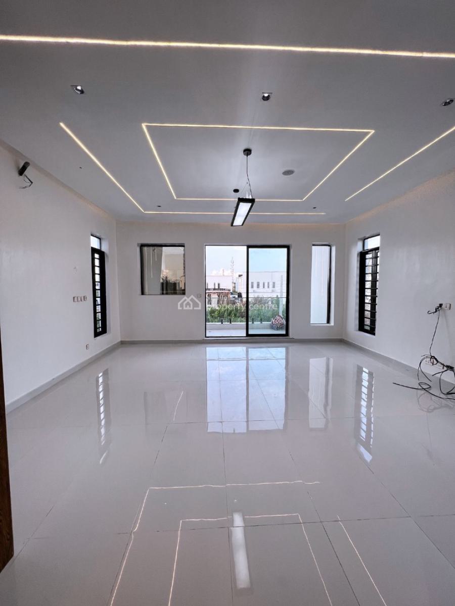 5 Bedroom Duplex with Swimming Pool, Orchid 2nd Toll Gate, Lekki, Lagos, Detached Duplex for Sale