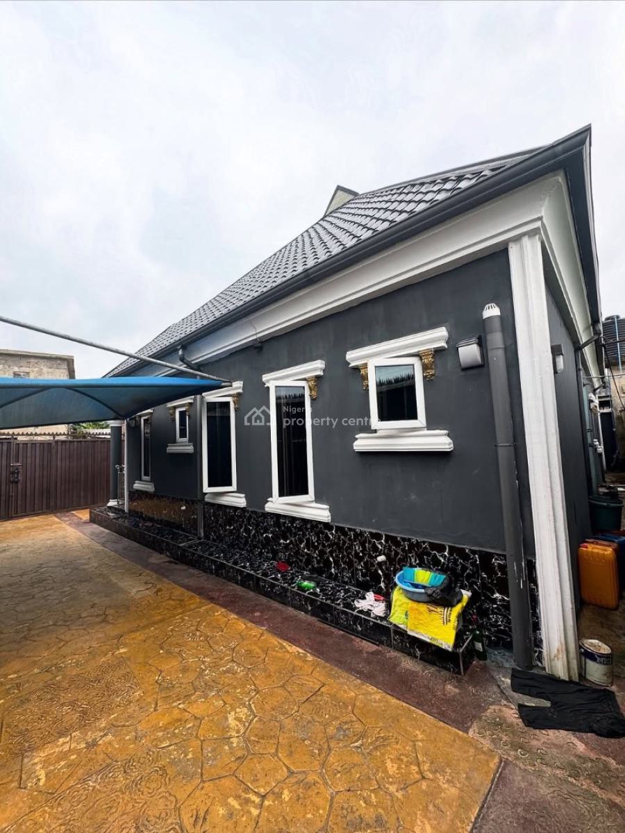 3 Bedroom Bungalow with Self Contain Bq, Off Aker Road, Iwofe, Port Harcourt, Rivers, Detached Bungalow for Sale