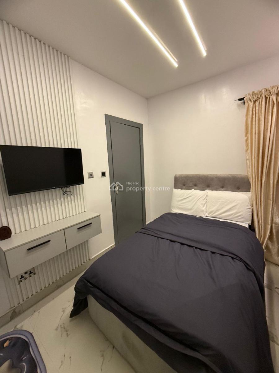 Fully Furnished and Serviced 3 Bedroom Apartment with 24/7 Light, Ikate, Lekki, Lagos, Flat / Apartment for Rent