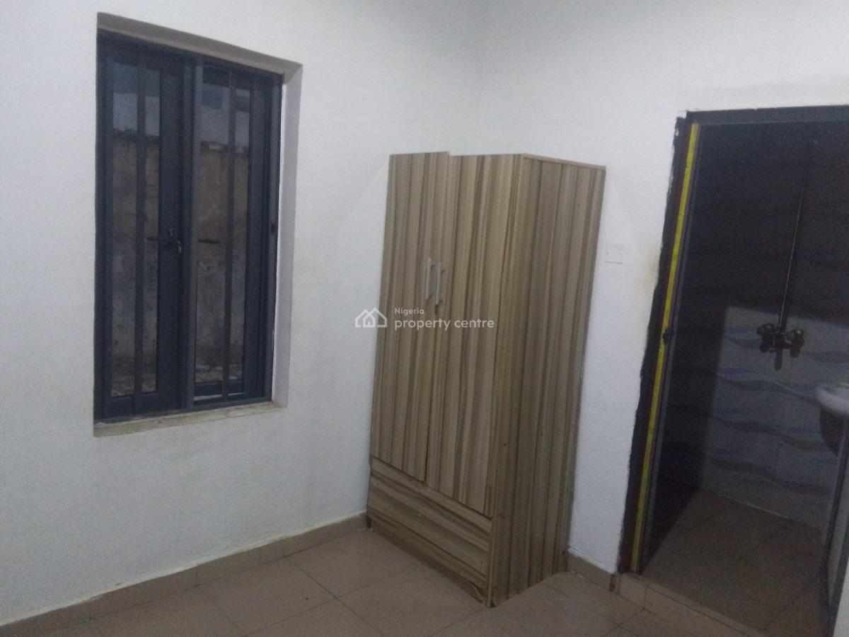 Luxury 1 Bedroom Flat with Excellent Features, Ogombo/ Theranex Rd, Ogombo, Ajah, Lagos, Mini Flat (room and Parlour) for Rent