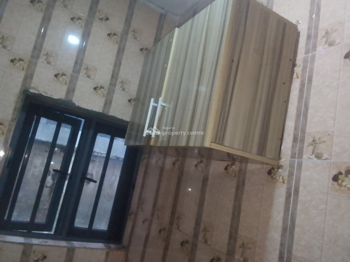 Luxury 1 Bedroom Flat with Excellent Features, Ogombo/ Theranex Rd, Ogombo, Ajah, Lagos, Mini Flat (room and Parlour) for Rent