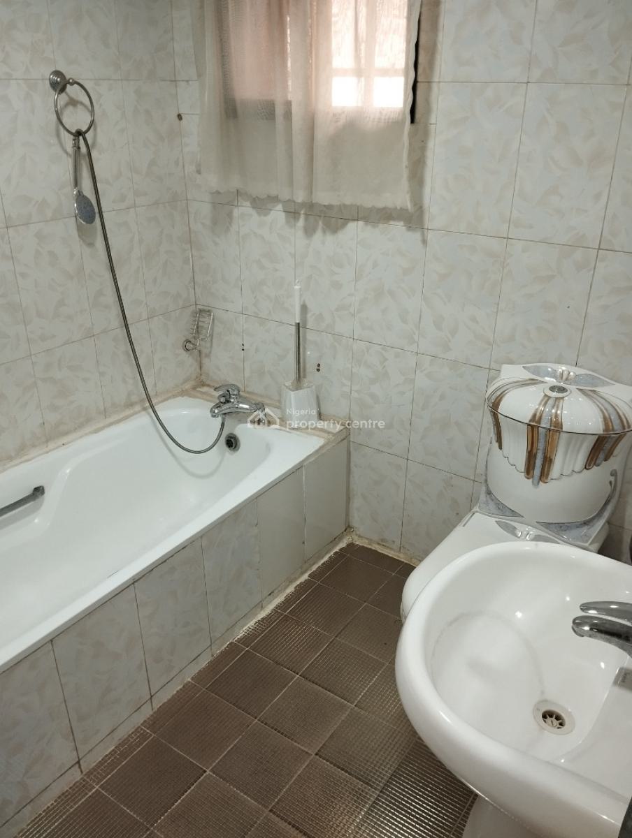 a Well Built 2 Bedrooms  Furnished and Serviced in Asokoro By Ecowas, Asokoro By Ecowas, Asokoro District, Abuja, Flat / Apartment for Rent