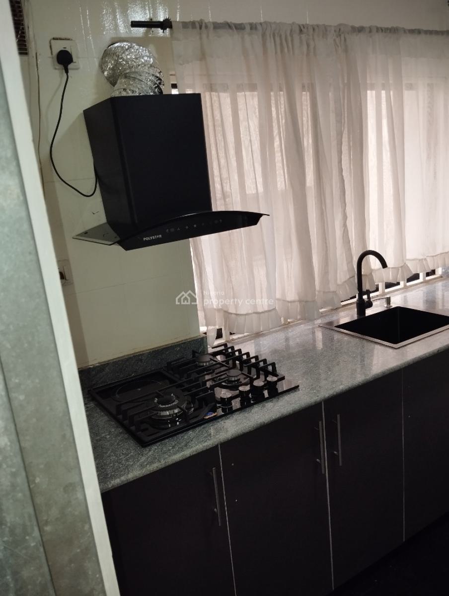 a Well Built 2 Bedrooms  Furnished and Serviced in Asokoro By Ecowas, Asokoro By Ecowas, Asokoro District, Abuja, Flat / Apartment for Rent