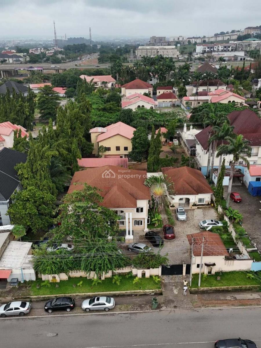 5-bedroom Fully Stand-alone Duplex, 1st Avenue, Gwarinpa, Abuja, Detached Duplex for Sale