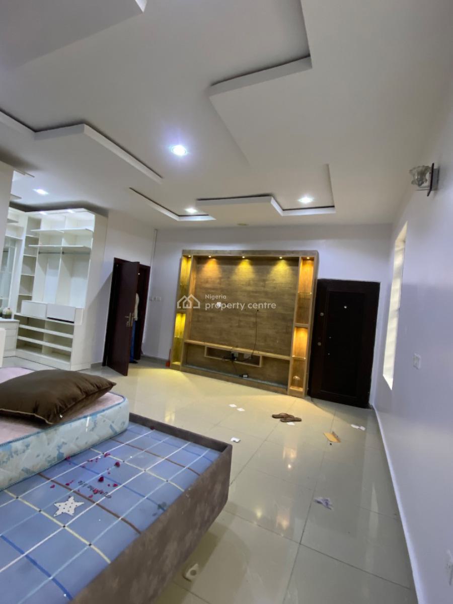 Luxury Redefined 5 Bedroom Duplex with a Bq, Chevron , in a High Security Estate ., Lekki, Lagos, Detached Duplex for Rent