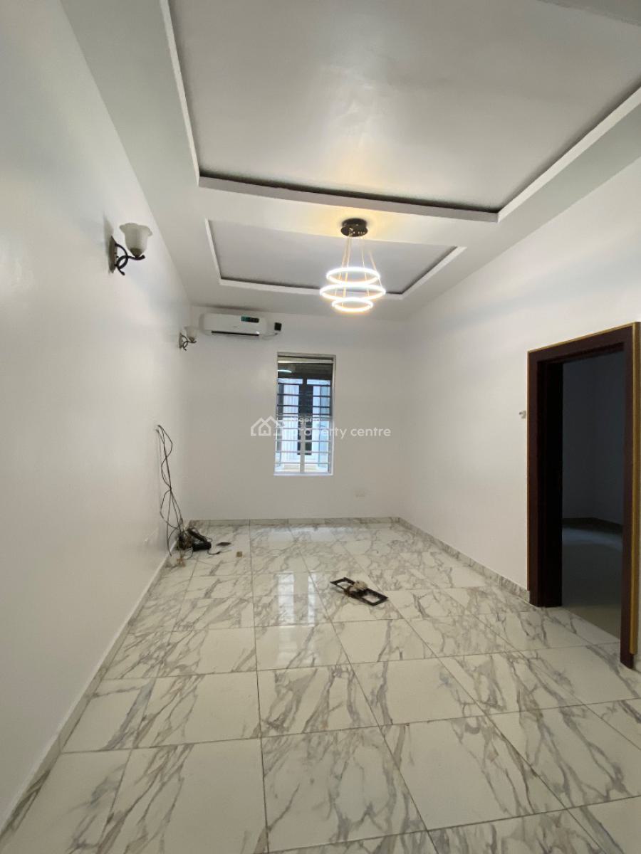 Luxury Redefined 5 Bedroom Duplex with a Bq, Chevron , in a High Security Estate ., Lekki, Lagos, Detached Duplex for Rent
