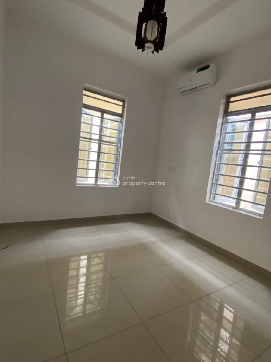 Luxury Redefined 5 Bedroom Duplex with a Bq, Chevron , in a High Security Estate ., Lekki, Lagos, Detached Duplex for Rent