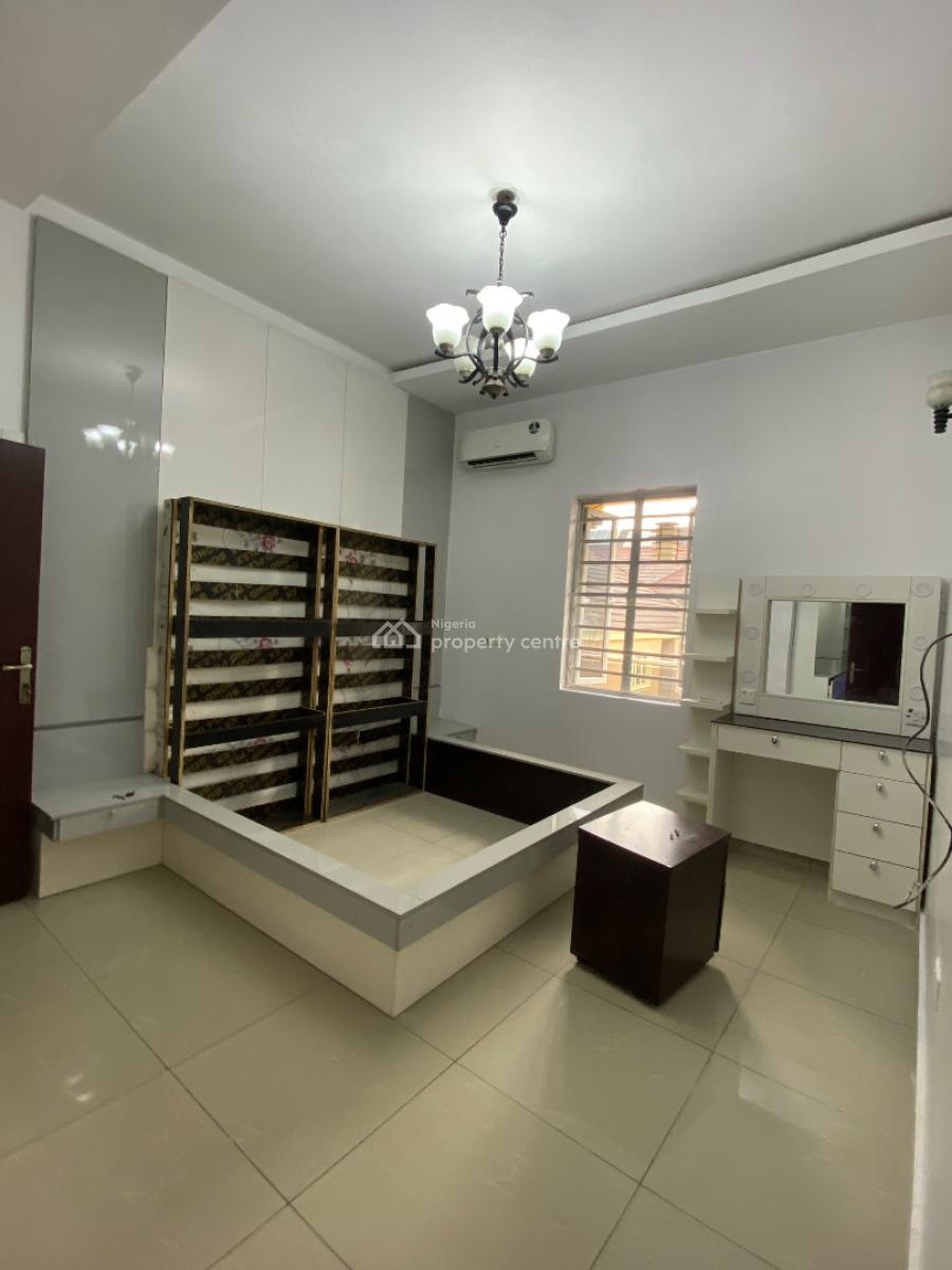 Luxury Redefined 5 Bedroom Duplex with a Bq, Chevron , in a High Security Estate ., Lekki, Lagos, Detached Duplex for Rent