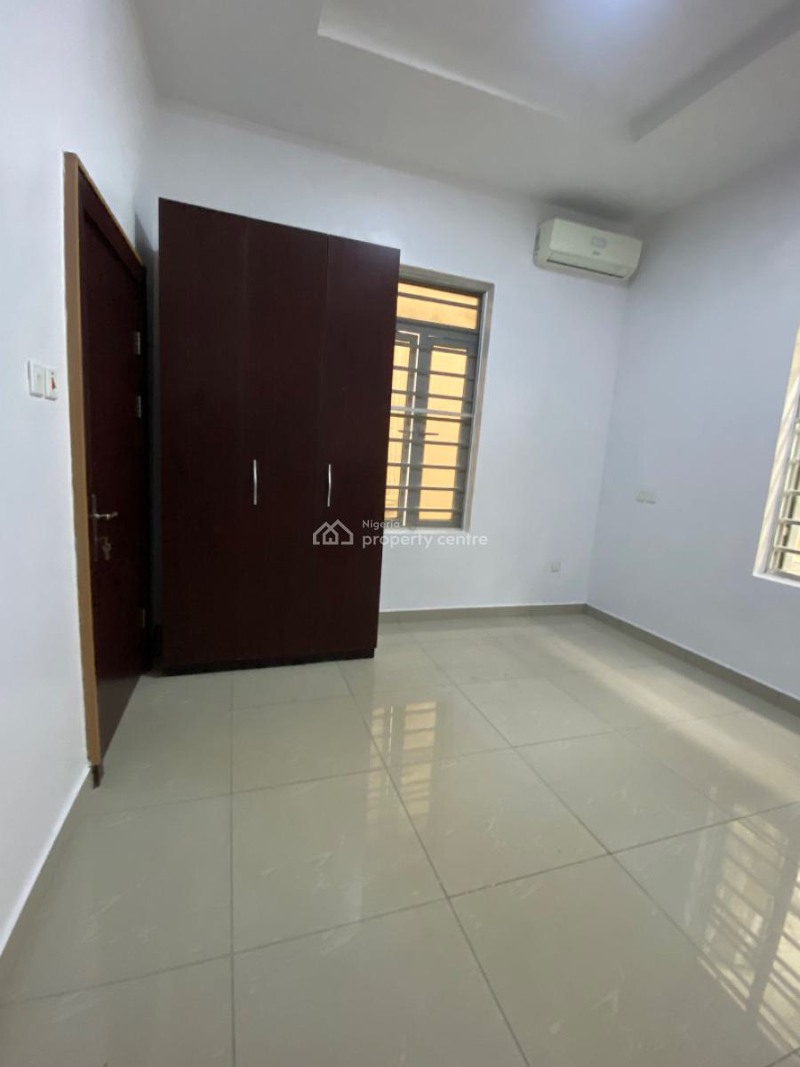 Luxury Redefined 5 Bedroom Duplex with a Bq, Chevron , in a High Security Estate ., Lekki, Lagos, Detached Duplex for Rent