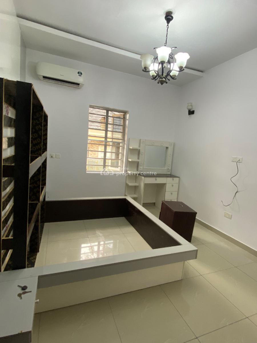 Luxury Redefined 5 Bedroom Duplex with a Bq, Chevron , in a High Security Estate ., Lekki, Lagos, Detached Duplex for Rent