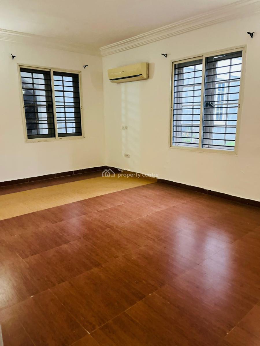 Unfurnished and Serviced 3 Bedrooms Apartment at Maitama, Maitama Main, Maitama District, Abuja, Flat / Apartment for Rent