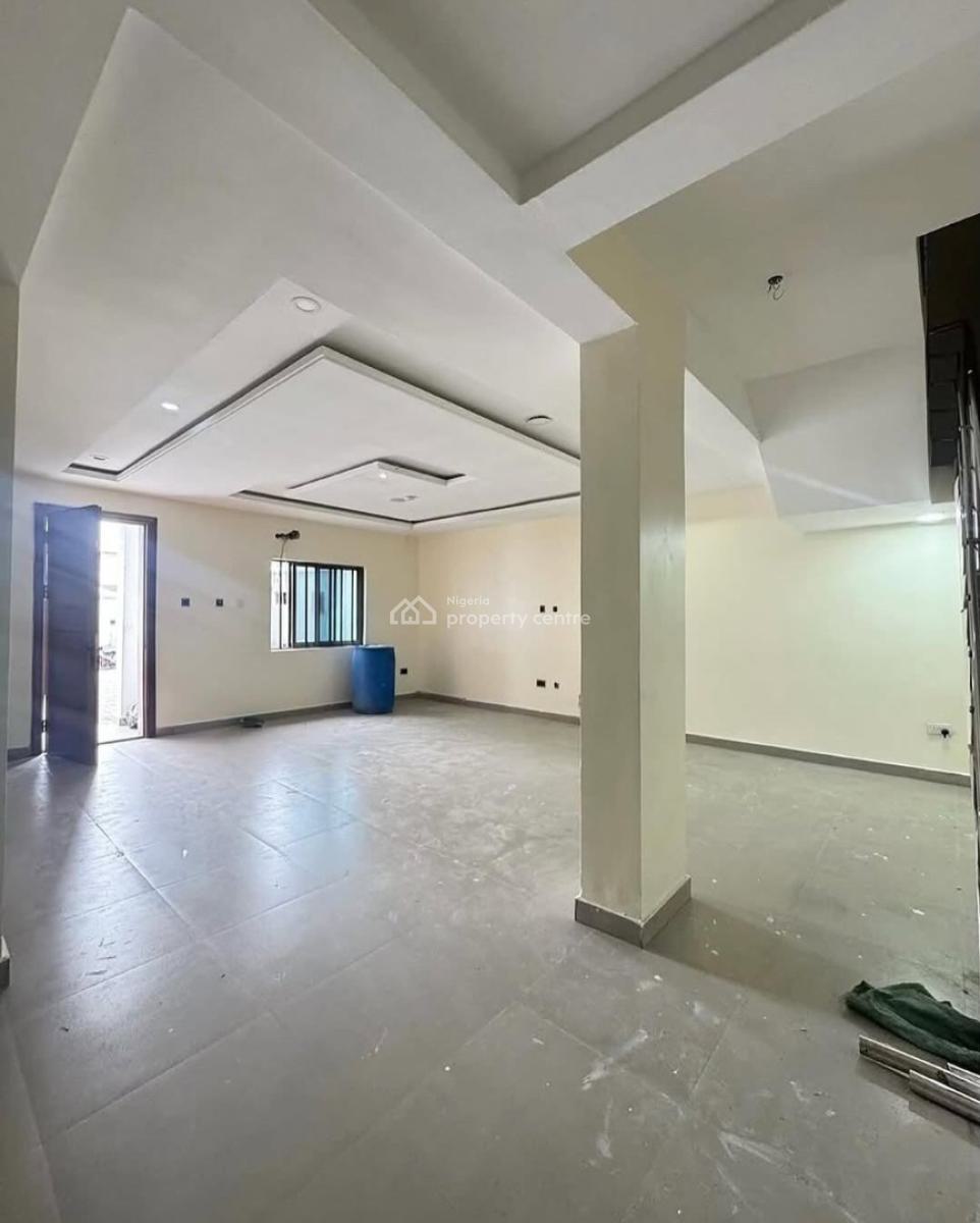 3-bedroom Self-serviced Apartment, Orchid Road, Lekki, Lagos, Flat / Apartment for Rent