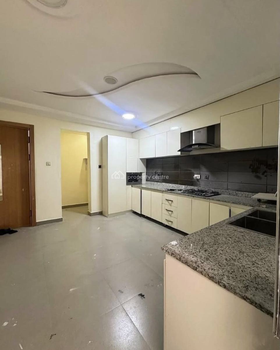 3-bedroom Self-serviced Apartment, Orchid Road, Lekki, Lagos, Flat / Apartment for Rent