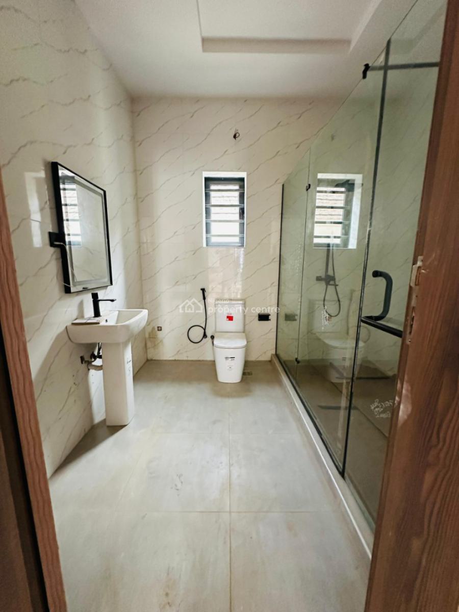 Exclusive 5 Bedroom Fully Detached Duplex Plus Bq and House, Gra Phase 2, Magodo, Lagos, Detached Duplex for Sale
