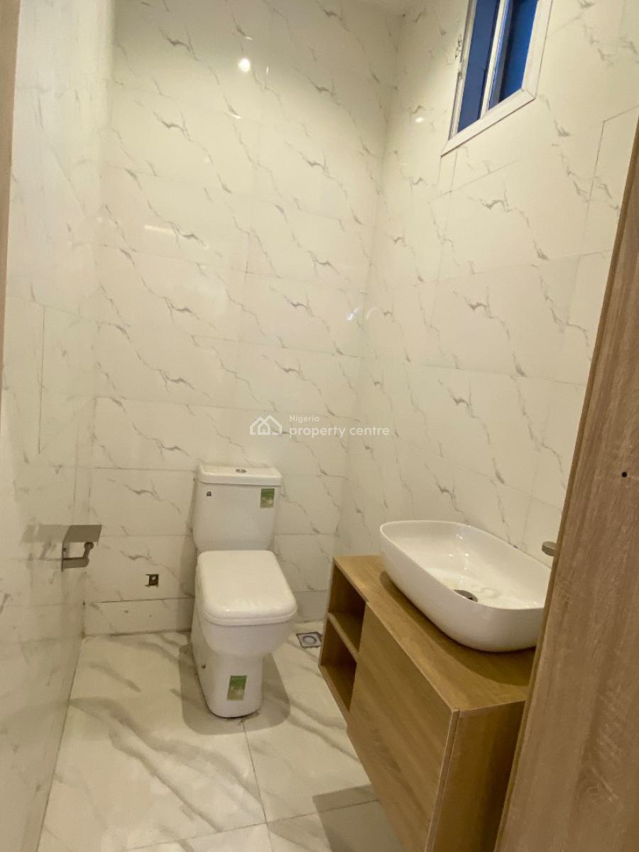 Exquisite Luxury Newly Built Serviced 3 Bedroom Flat with Bq,& Pool, Chevron , The Prime Location of Chevron, Lekki, Lagos, Flat / Apartment for Sale
