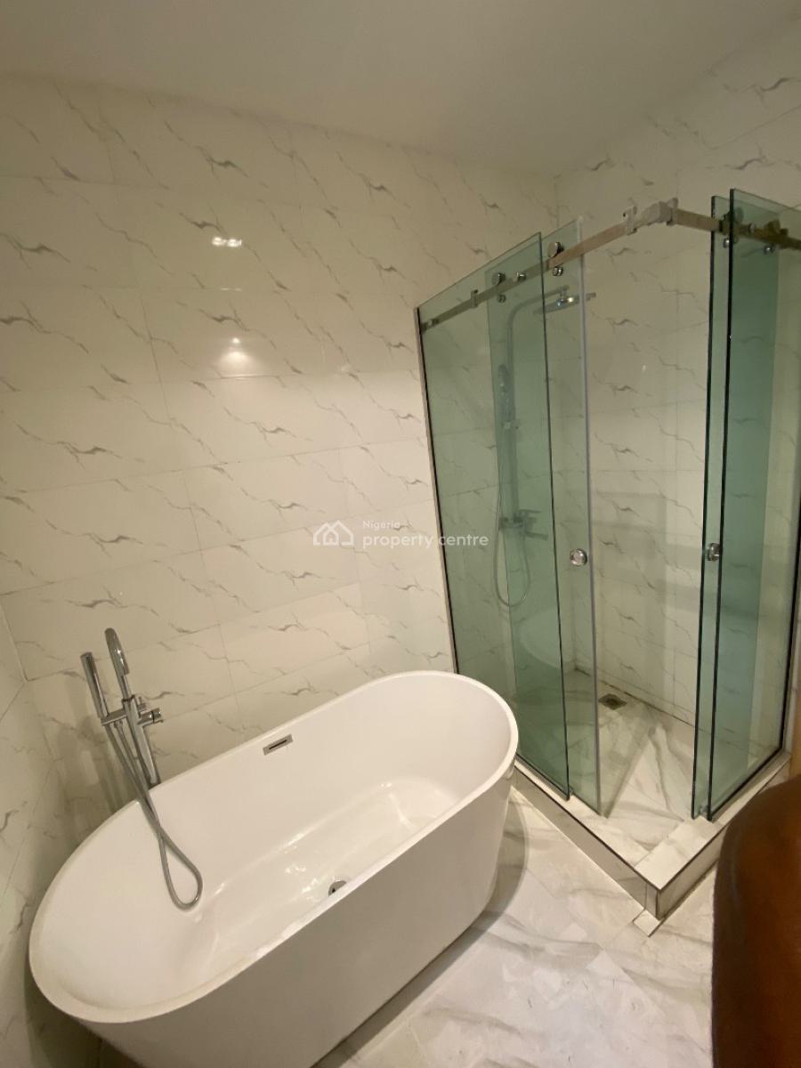 Exquisite Luxury Newly Built Serviced 3 Bedroom Flat with Bq,& Pool, Chevron , The Prime Location of Chevron, Lekki, Lagos, Flat / Apartment for Sale