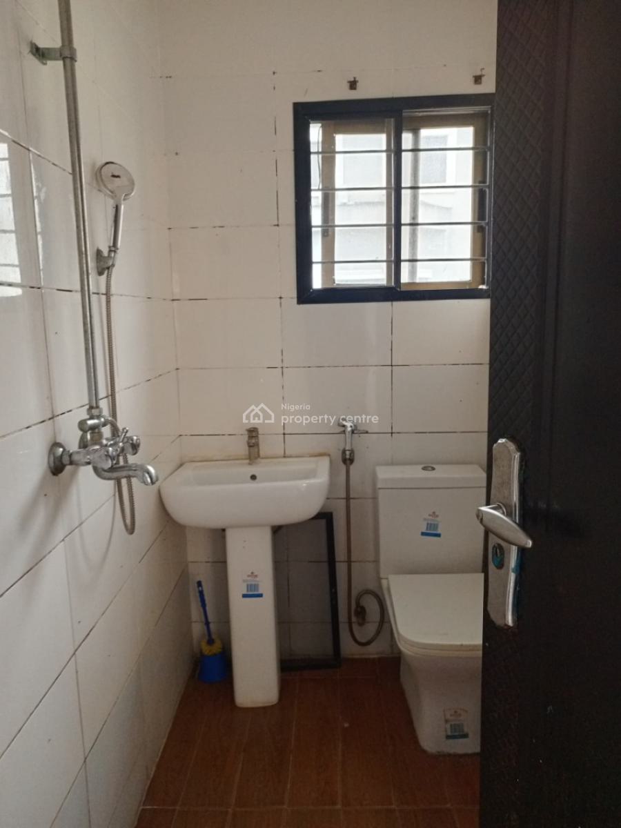 Self Serviced Studio Apartment in an Estate, Badore, Ajah, Lagos, Self Contain (single Rooms) for Rent