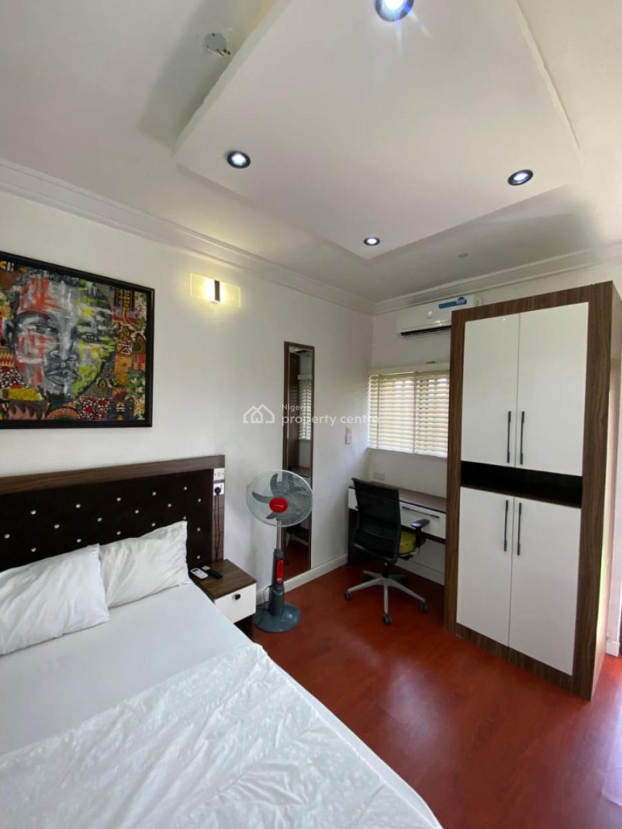 Luxury Gold Studio Apartment, Oniru, Victoria Island (vi), Lagos, Flat / Apartment Short Let