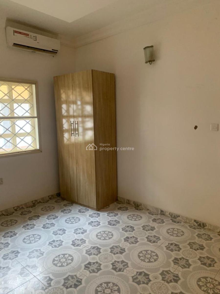 Spacious 2 Bedroom Apartment in a Nice Neighborhood, Igbo Efon, Lekki, Lagos, Flat / Apartment for Rent