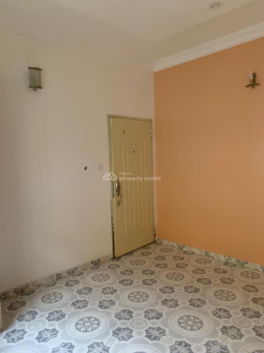 Spacious 2 Bedroom Apartment in a Nice Neighborhood, Igbo Efon, Lekki, Lagos, Flat / Apartment for Rent
