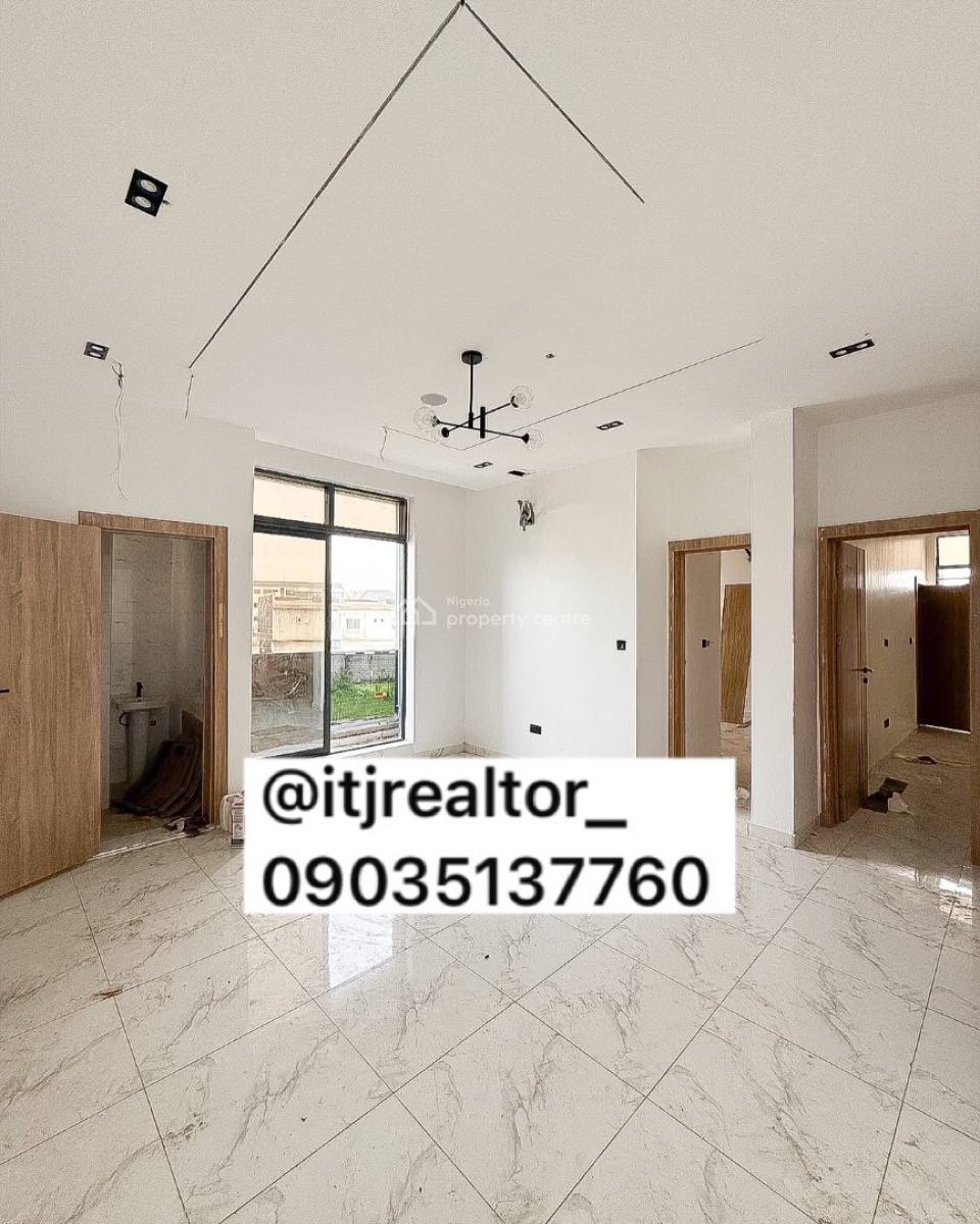 Lovely 2 Bedroom Apartment with Gym, Ologolo, Lekki, Lagos, Block of Flats for Sale