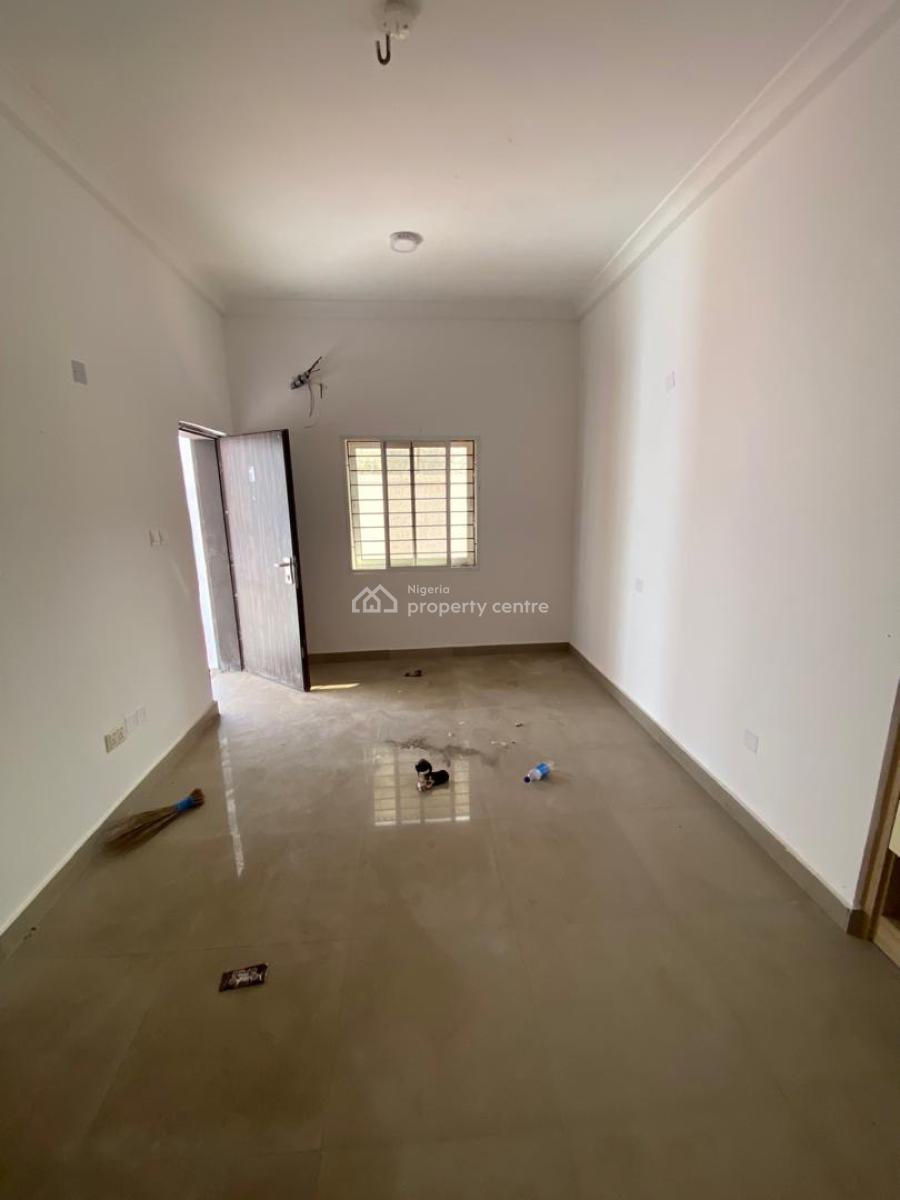 3bedroom Flat, Within Blenco Supermarket Before Shop Rite, Sangotedo, Ajah, Lagos, Flat / Apartment for Rent