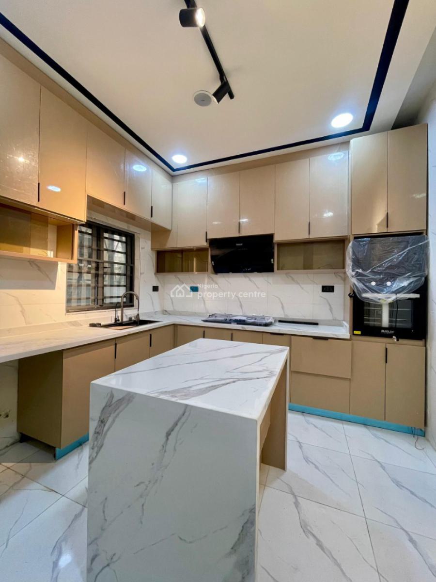 *contemporary4 Bedroom Semi-detached Duplex with Bq, Chevron, Lekki, Lagos, Semi-detached Duplex for Sale