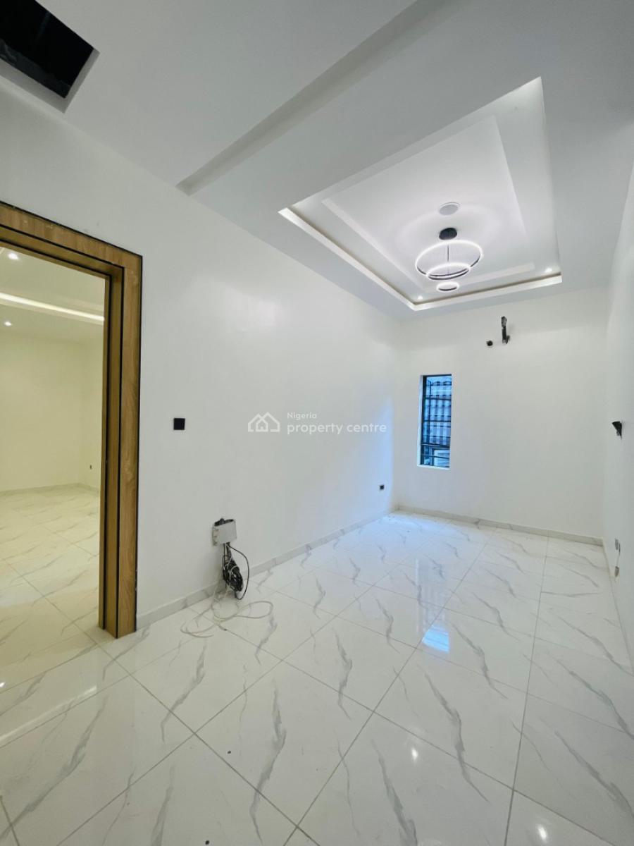 *contemporary4 Bedroom Semi-detached Duplex with Bq, Chevron, Lekki, Lagos, Semi-detached Duplex for Sale