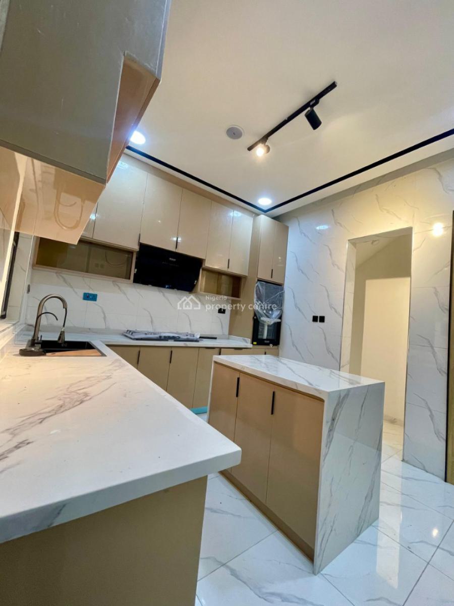 *contemporary4 Bedroom Semi-detached Duplex with Bq, Chevron, Lekki, Lagos, Semi-detached Duplex for Sale