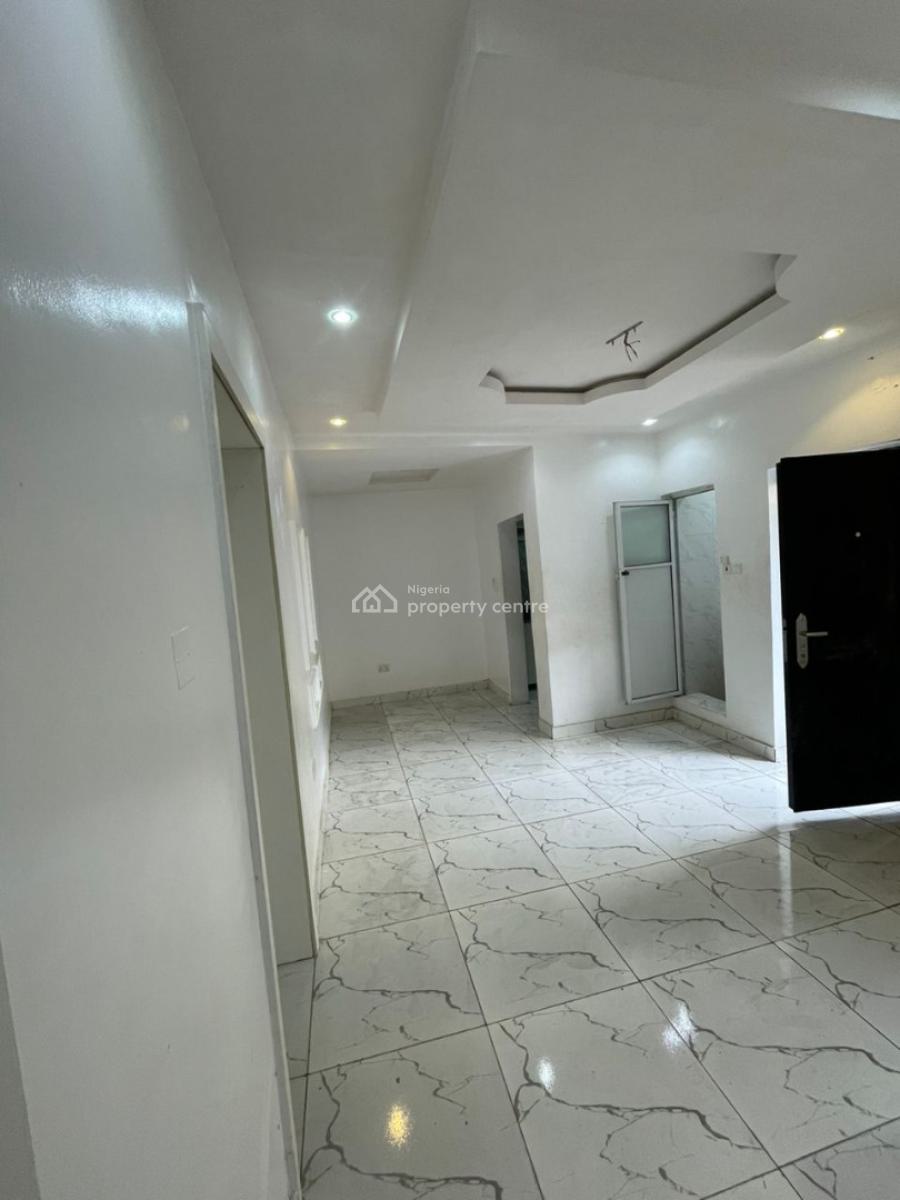 Spacious 2 Bedroom Flat with Wardrobe and Pop, Onigbongbo, Maryland, Lagos, Flat / Apartment for Rent