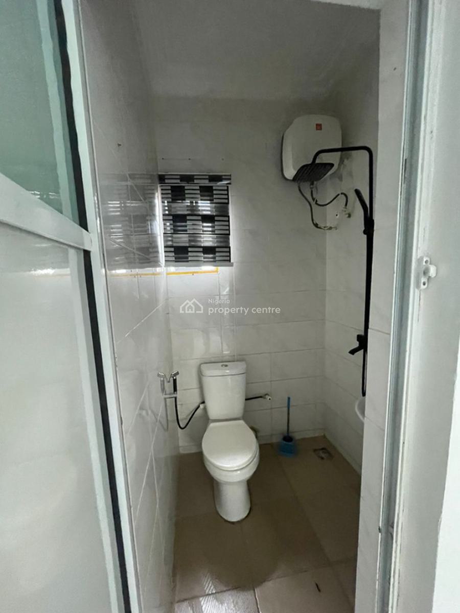 Spacious 2 Bedroom Flat with Wardrobe and Pop, Onigbongbo, Maryland, Lagos, Flat / Apartment for Rent