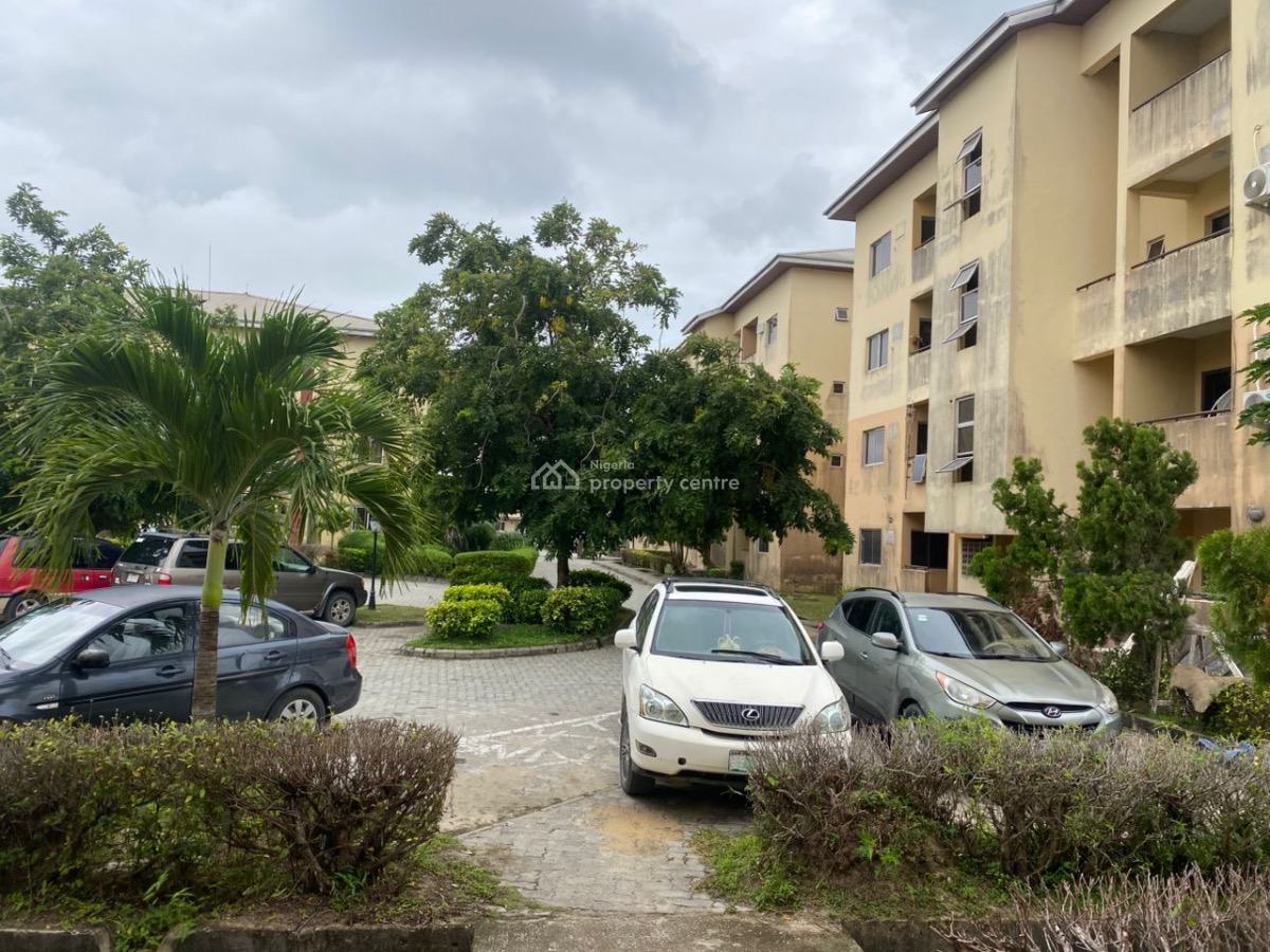 Just in! Well Secured and Spacious, Chois Garden Estate, Abijo Gra, Abijo, Lekki, Lagos, Flat / Apartment for Rent