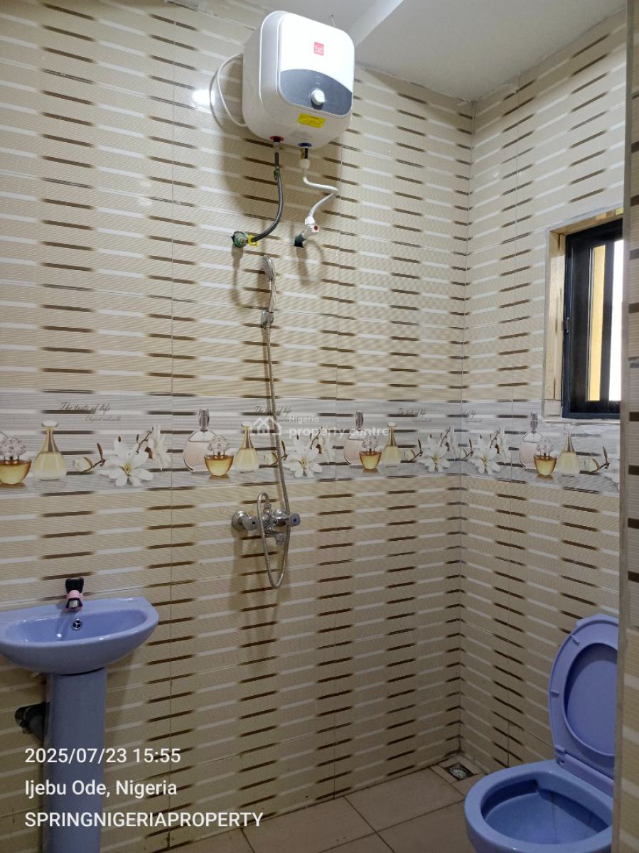 Brandnew Miniflat Upstairs with Gues, Ogombo, Ajah, Lagos, Mini Flat (room and Parlour) for Rent