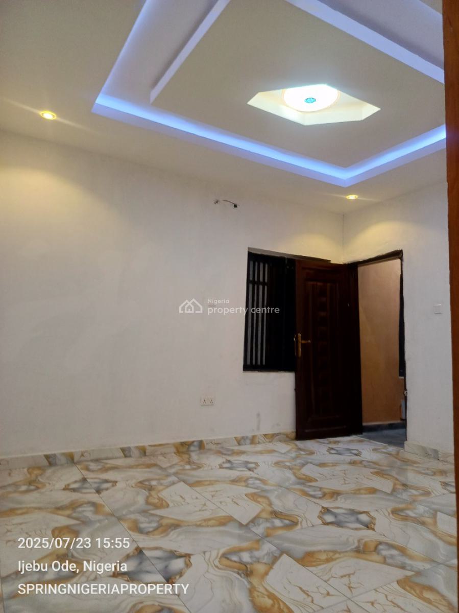 Brandnew Miniflat Upstairs with Gues, Ogombo, Ajah, Lagos, Mini Flat (room and Parlour) for Rent