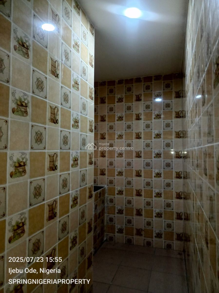 Brandnew Miniflat Upstairs with Gues, Ogombo, Ajah, Lagos, Mini Flat (room and Parlour) for Rent