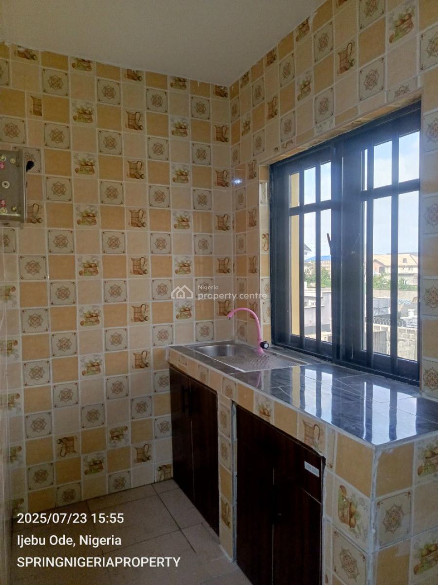 Brandnew Miniflat Upstairs with Gues, Ogombo, Ajah, Lagos, Mini Flat (room and Parlour) for Rent