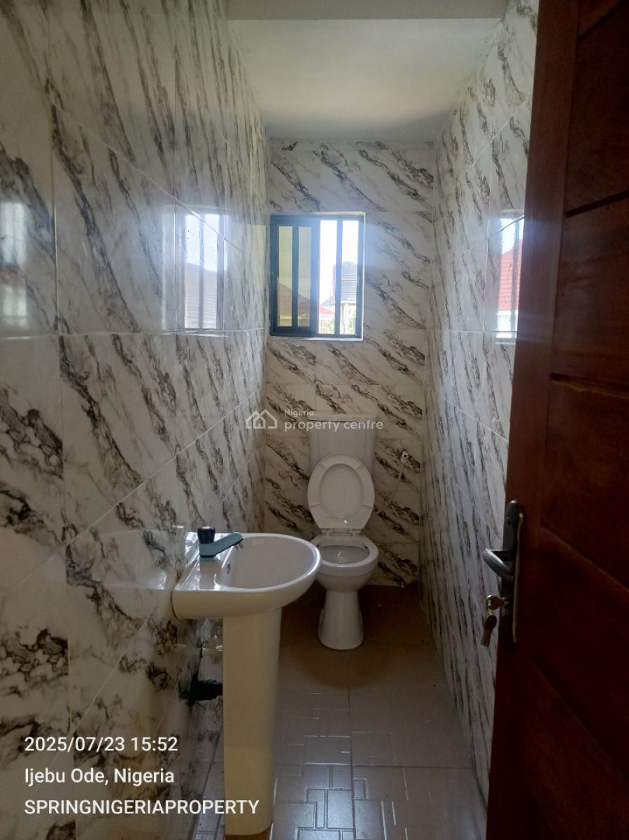 Brandnew Miniflat Upstairs with Gues, Ogombo, Ajah, Lagos, Mini Flat (room and Parlour) for Rent