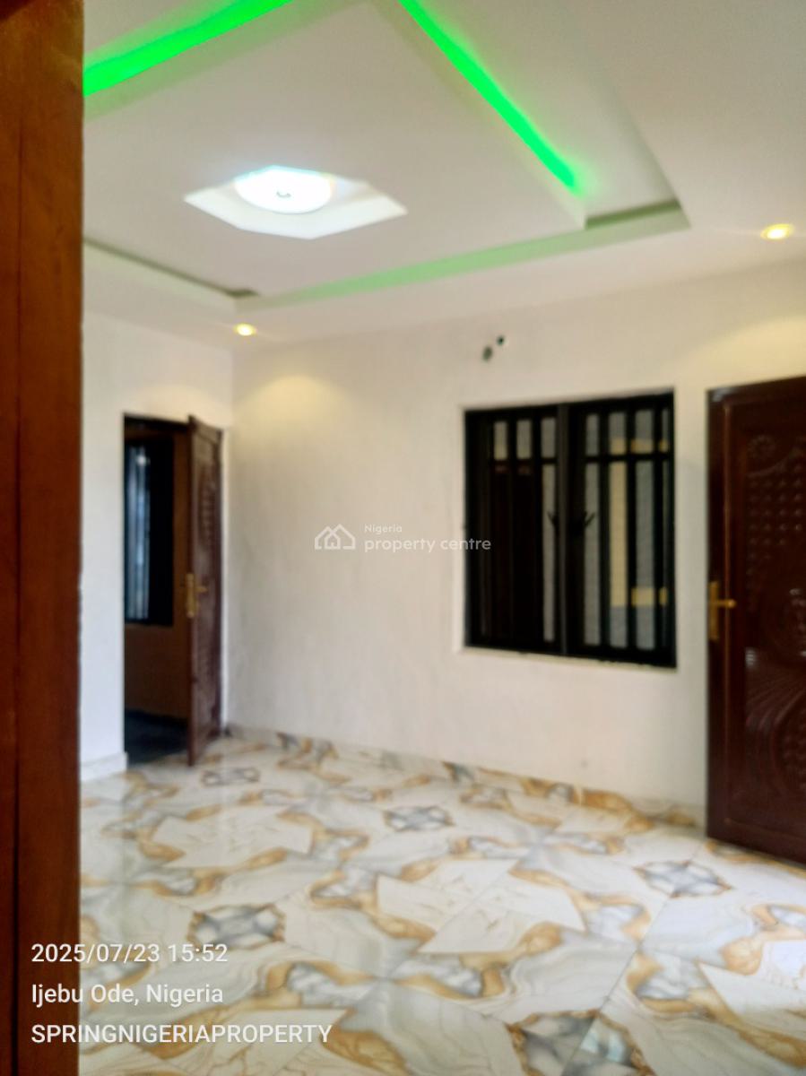 Brandnew Miniflat Upstairs with Gues, Ogombo, Ajah, Lagos, Mini Flat (room and Parlour) for Rent