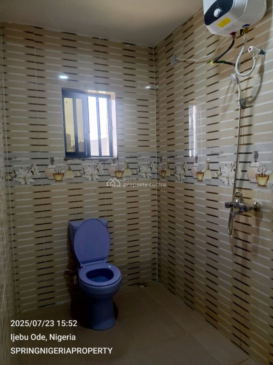 Brandnew Miniflat Upstairs with Gues, Ogombo, Ajah, Lagos, Mini Flat (room and Parlour) for Rent