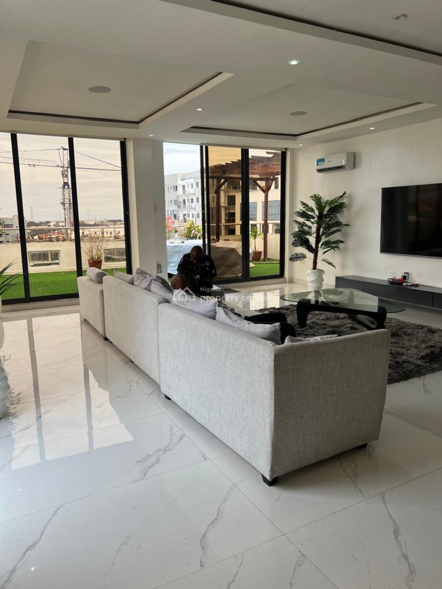 Fully Furnished 4 Bedroom Penthouse with a Bq and Gym, Lekki Phase 1, Lekki, Lagos, Flat / Apartment for Rent