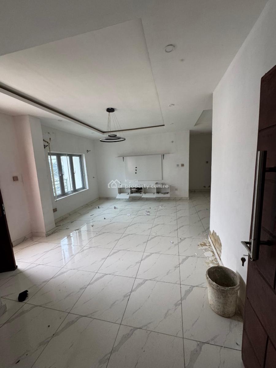 Spacious 3 Bedroom Apartment, Osapa, Lekki, Lagos, Flat / Apartment for Rent