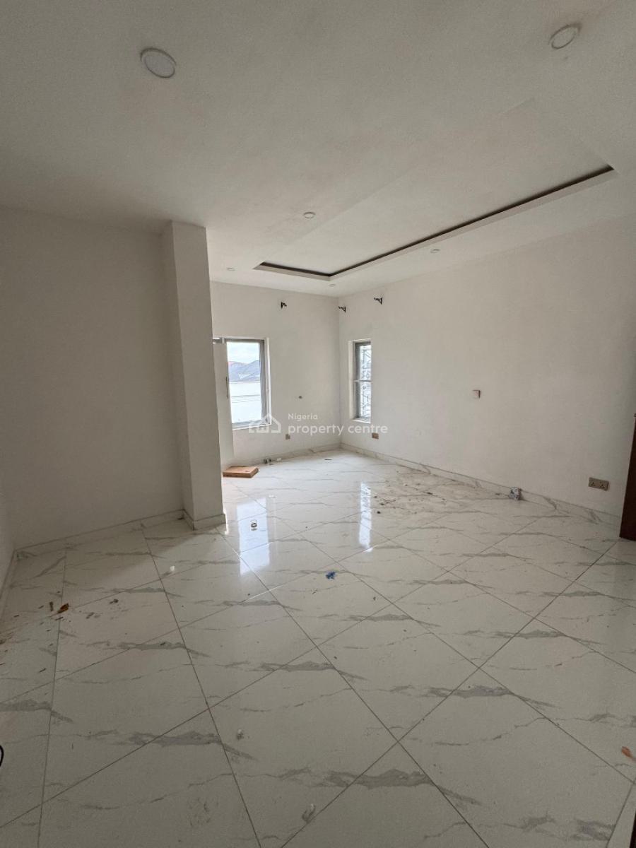 Spacious 3 Bedroom Apartment, Osapa, Lekki, Lagos, Flat / Apartment for Rent
